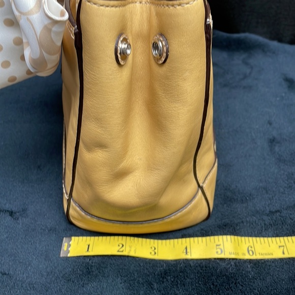 Coach F13675 Buckskin Satchel - Picture 16 of 16